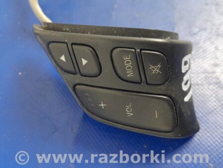 ФОТО Кнопки руля для Mazda 5 CR (2006-2010) Киев