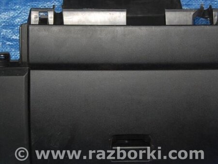 ФОТО Бардачок для Mazda 5 CR (2006-2010) Киев