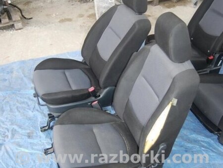 ФОТО Сиденья комплект для Mazda 5 CR (2006-2010) Киев