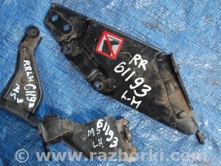 ФОТО Ролик нижний боковой сдвижной двери для Mazda 5 CR (2006-2010) Киев