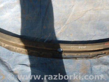 ФОТО Пластик под лобовое стекло (Жабо) для Mazda 626 GF/GW (1997-2002) Киев