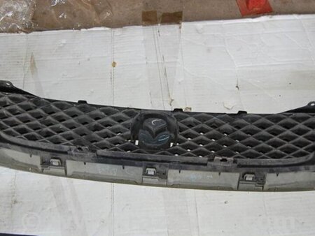 ФОТО Решетка радиатора для Mazda 626 GF/GW (1997-2002) Киев