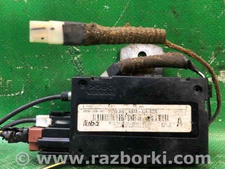 ФОТО Усилитель антенны для Honda Accord CG, CH (01.1998 - 01.2003) Киев