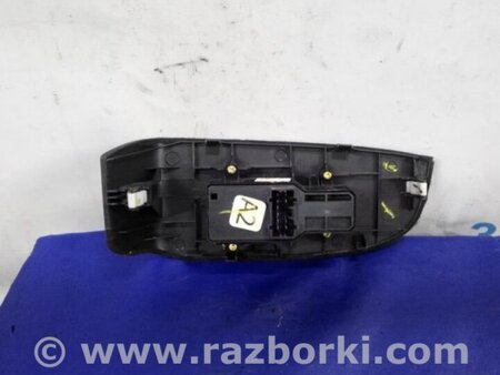 ФОТО Кнопка стеклоподьемника для Honda Accord Coupe (03-07) Киев