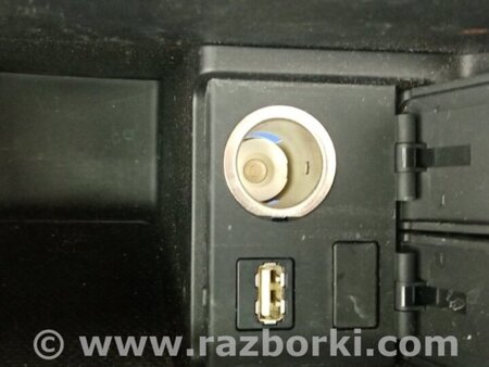ФОТО Зарядное гнездо (розетка) для Honda Accord CR CT (06.2013 - 01.2020) Киев