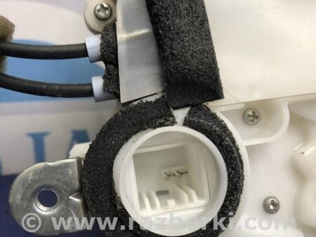 ФОТО Замок двери для Honda Accord CW (12.2008 - 03.2013) Киев