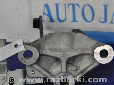 ФОТО Кронштейн крепления двигателя для Nissan Altima L33 Киев