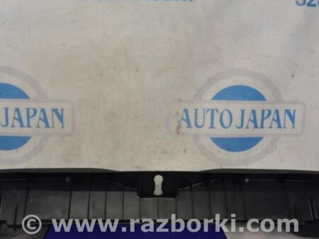 ФОТО Накладка на порог багажника для Toyota Auris E150 (10.2006-11.2012) Киев