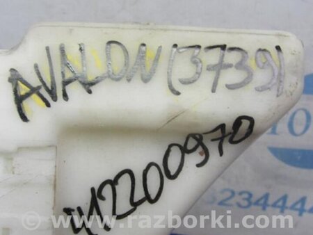 ФОТО Расширительный бачок для Toyota Avalon XX30 (12.2004-10.2012) Киев