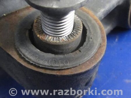 ФОТО Цапфа для Toyota Avalon XX30 (12.2004-10.2012) Киев
