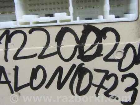 ФОТО Блок предохранителей салон для Toyota Avalon XX30 (12.2004-10.2012) Киев