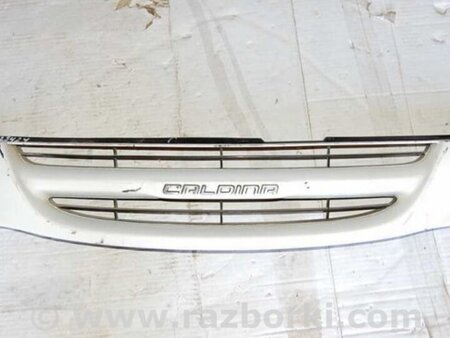 ФОТО Решетка радиатора для Toyota Avensis T220 (10.1997-03.2003) Киев