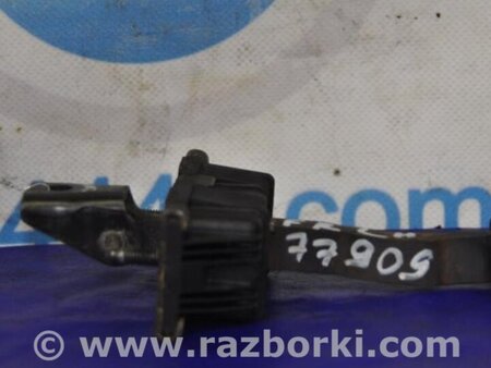 ФОТО Ограничитель двери для Toyota Avensis T270 (10.2008-12.2012) Киев