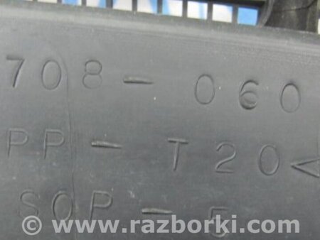 ФОТО Пластик под лобовое стекло (Жабо) для Toyota Camry 30 XV30 (09.2001-03.2006) Киев