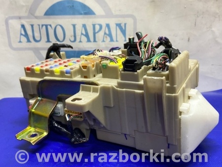 ФОТО Блок предохранителей салон для Toyota Camry 30 XV30 (09.2001-03.2006) Киев