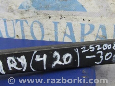 ФОТО Поводок дворника для Toyota Camry 30 XV30 (09.2001-03.2006) Киев