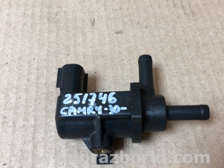 ФОТО Клапан электромагнитный (вакуумный) для Toyota Camry 30 XV30 (09.2001-03.2006) Киев