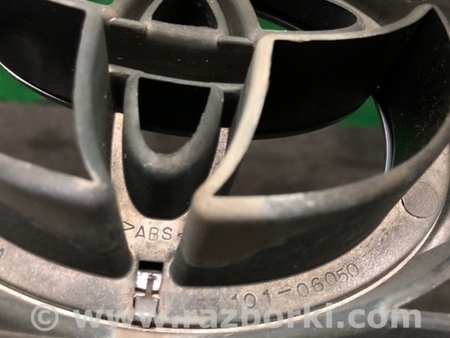 ФОТО Решетка радиатора для Toyota Camry 30 XV30 (09.2001-03.2006) Киев