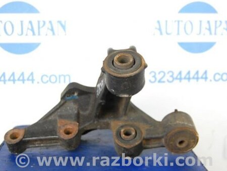 ФОТО Цапфа для Toyota Camry 30 XV30 (09.2001-03.2006) Киев