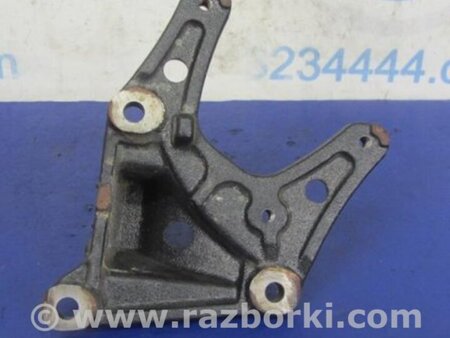 ФОТО Кронштейн крепления двигателя для Toyota Camry 50 XV50 (08.2011-11.2014) Киев