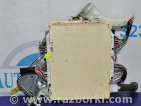 ФОТО Блок предохранителей салон для Toyota Camry 50 XV50 (08.2011-11.2014) Киев