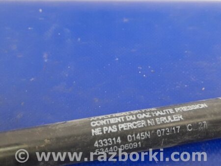 ФОТО Амортизатор капота для Toyota Camry 50 XV50 (08.2011-11.2014) Киев