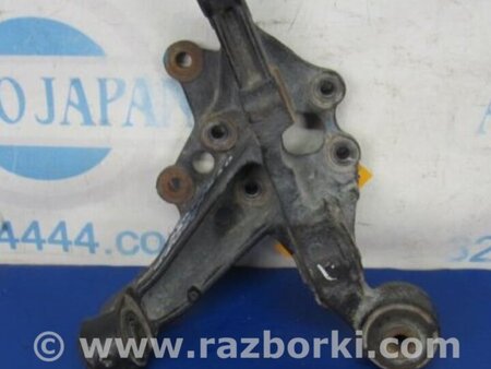 ФОТО Цапфа для Toyota Camry 50 XV50 (08.2011-11.2014) Киев