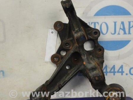 ФОТО Цапфа для Toyota Camry 50 XV50 (08.2011-11.2014) Киев