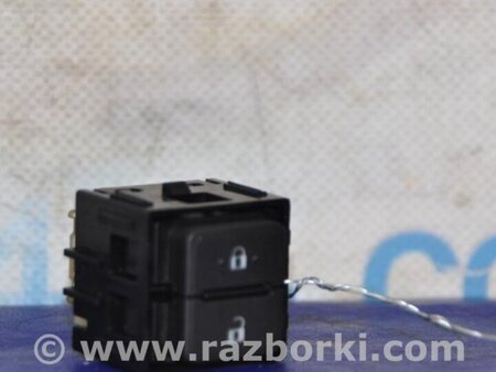 ФОТО Кнопка центрального замка для Toyota Camry 50 XV50 (08.2011-11.2014) Киев