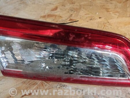 ФОТО Фонарь задний внутренний для Toyota Camry 50 XV50 (08.2011-11.2014) Киев