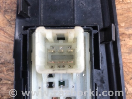 ФОТО Кнопка стеклоподьемника для Toyota Camry 50 XV55 (04.2014-07.2018)  Киев