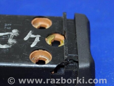 ФОТО Кнопка обогрева сидений для Honda Civic 8 FK,FN1,FN2 UFO (09.2005 - 06.2012) Киев