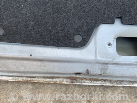 ФОТО Крышка багажника для Toyota Corolla E120 (08.2000-02.2007) Киев