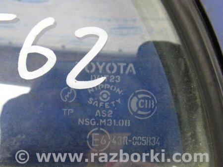 ФОТО Стекло двери глухое для Toyota Corolla E120 (08.2000-02.2007) Киев