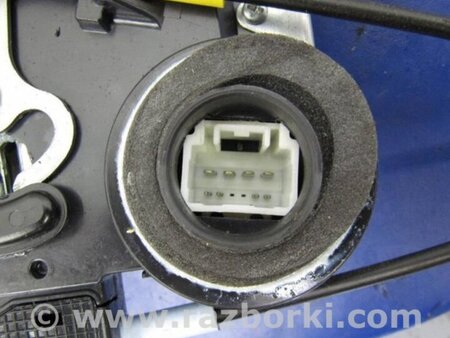 ФОТО Замок двери для Toyota Corolla E150 (11.2006-08.2013) Киев