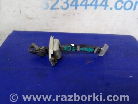 ФОТО Ограничитель двери для Toyota Corolla E150 (11.2006-08.2013) Киев