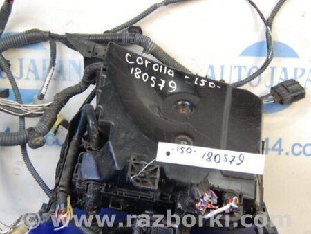 ФОТО Блок предохранителей для Toyota Corolla E150 (11.2006-08.2013) Киев