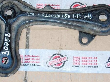 ФОТО Крепление балки подвески для Toyota Corolla E150 (11.2006-08.2013) Киев