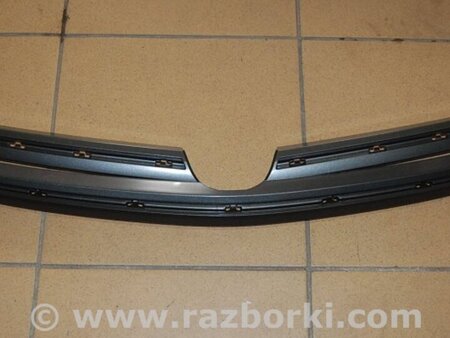 ФОТО Накладка решетки радиатора для Toyota Corolla E150 (11.2006-08.2013) Киев
