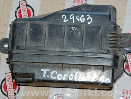 ФОТО Блок предохранителей для Toyota Corolla E90 (1987-1992) Киев