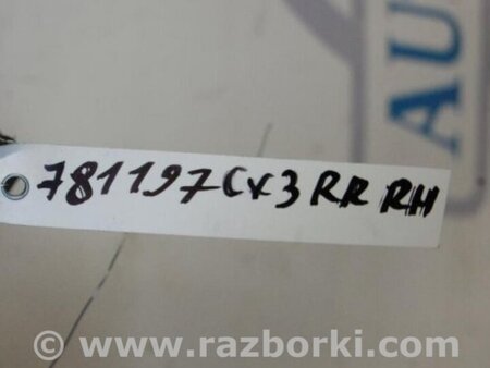 ФОТО Накладка крыла (расширитель арки) для Mazda CX-3 (2014-...) Киев
