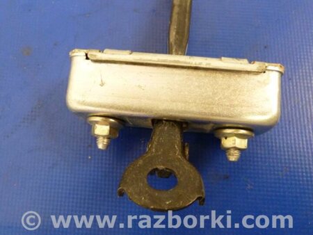 ФОТО Ограничитель двери для Mazda CX-5 KE (12-17) Киев