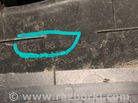 ФОТО Пластик под лобовое стекло (Жабо) для Mazda CX-7 Киев