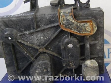 ФОТО Полка аккумулятора для Mazda CX-7 Киев