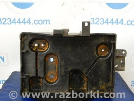 ФОТО Полка аккумулятора для Mazda CX-7 Киев