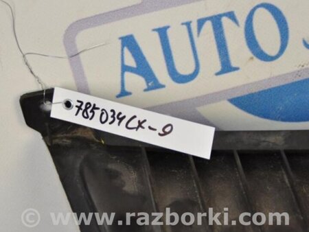 ФОТО Кронштейн решетки радиатора для Mazda CX-9 TB (2007-2016) Киев