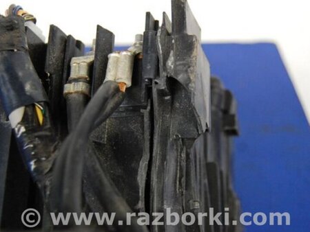 ФОТО Блок предохранителей для Mazda CX-9 TB (2007-2016) Киев