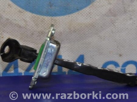 ФОТО Ограничитель двери для Hyundai Elantra HD (04.2006-03.2012) Киев