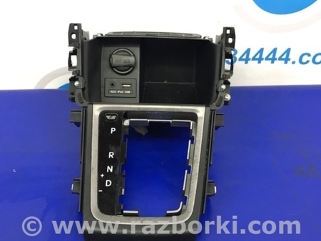 ФОТО Консоль центральная для Hyundai Elantra MD (04.2010-05.2016) Киев