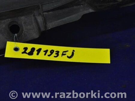 ФОТО Пластик под лобовое стекло (Жабо) для Toyota FJ Cruiser Киев